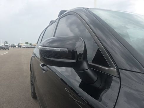 Used 2022 Kia Telluride EX w/ EX Premium Package AWD/4WD image 5