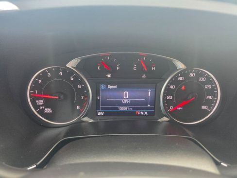 Used 2019 Chevrolet Blazer LT FWD image 15