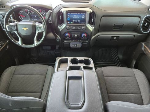 Used 2022 Chevrolet Silverado 1500 LT image 15