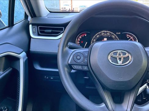 Certified 2024 Toyota RAV4 LE AWD/4WD image 23