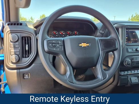 New 2026 Chevrolet Silverado 1500 Custom image 3