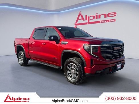 Used 2024 GMC Sierra 1500 AT4 w/ Technology Package AWD/4WD image 7