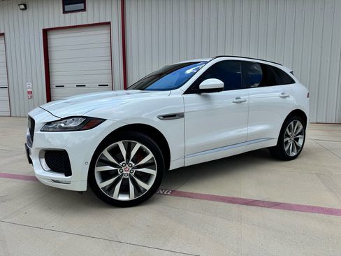 Used 2020 Jaguar F-PACE S AWD/4WD image 2