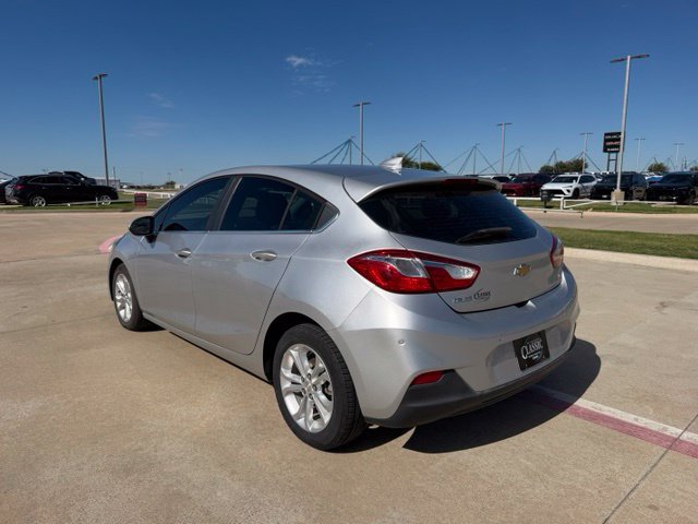 Used 2019 Chevrolet Cruze LT w/ Convenience Package FWD image 5