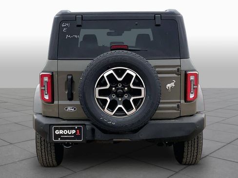 New 2026 Ford Bronco Outer Banks AWD/4WD image 4