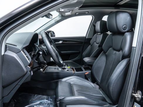 Used 2018 Audi Q5 2.0T Premium Plus w/ Premium Plus Package image 5