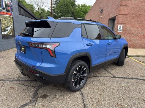 New 2026 Chevrolet Equinox RS w/ Convenience Package III FWD image 2