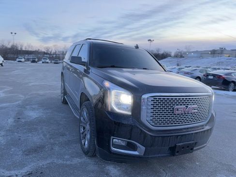 Used 2016 GMC Yukon Denali w/ Open Road Package image 6