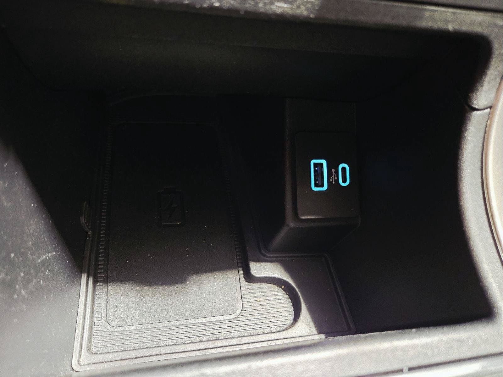 Used 2024 Ford Edge ST-Line AWD/4WD image 36