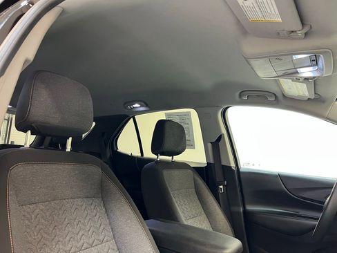 Used 2022 Chevrolet Equinox LT AWD/4WD image 32