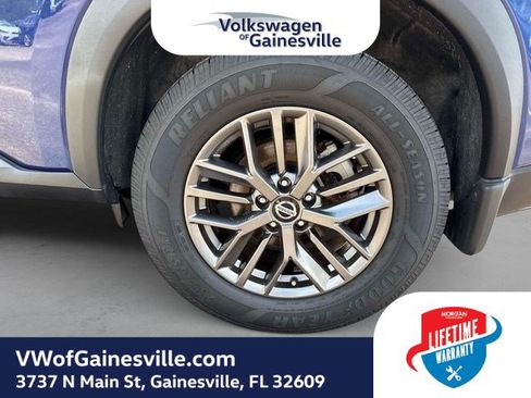 Used 2021 Nissan Rogue S AWD/4WD image 11