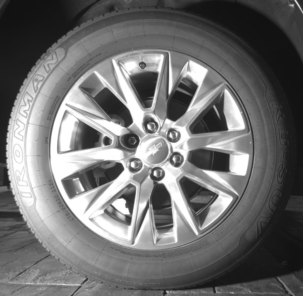 Used 2023 Chevrolet Tahoe Premier AWD/4WD image 38