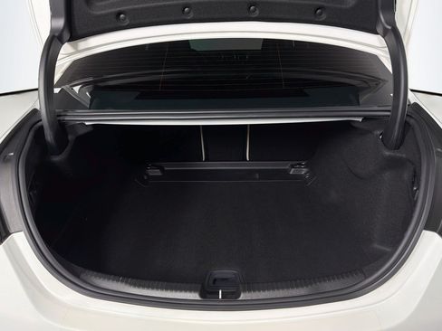 Certified 2023 Mercedes-Benz C 300 Sedan image 24