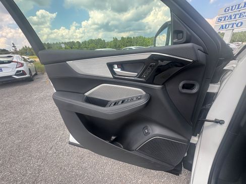 Used 2024 Acura MDX SH-AWD image 16