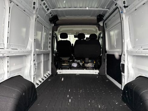 New 2025 RAM ProMaster 2500 w/ Power Group image 14