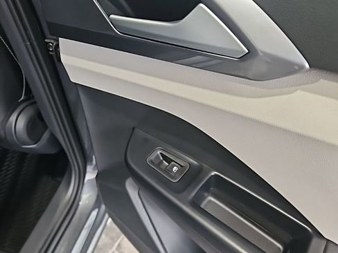 New 2026 Volkswagen Taos SEL AWD/4WD image 16
