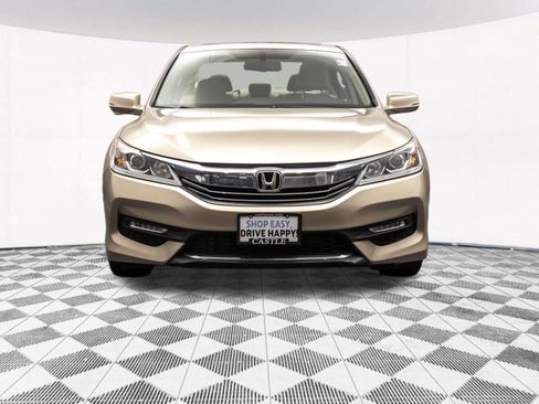 Used 2017 Honda Accord EX-L image 15