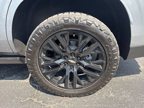 Certified 2026 Chevrolet Tahoe High Country AWD/4WD image 7