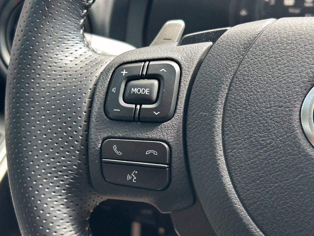 Used 2025 Lexus IS 500 w/ Accessory Package 2 RWD image 36