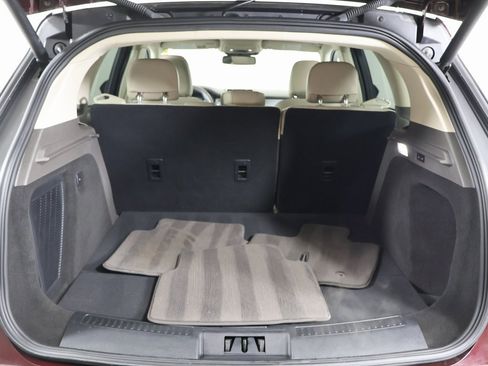 Used 2021 Lincoln Corsair Standard w/ Premium Package image 16