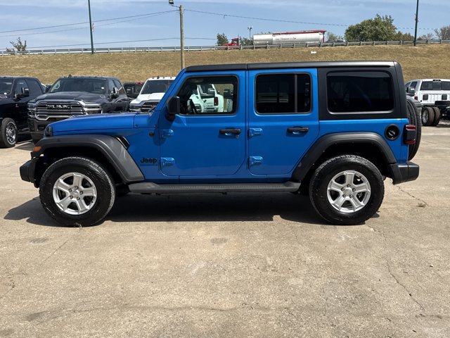 Used 2023 Jeep Wrangler Unlimited Sport AWD/4WD image 9