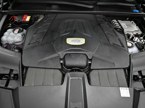 Certified 2023 Porsche Cayenne Turbo S AWD/4WD image 26