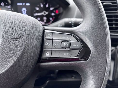 Used 2025 RAM ProMaster 2500 w/ Convenience Group image 18