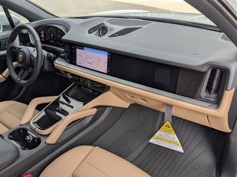 New 2026 Porsche Cayenne E-Hybrid image 26