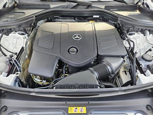 Used 2026 Mercedes-Benz GLC 300 image 16