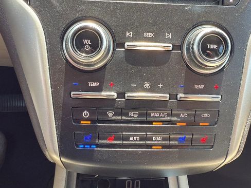 Used 2019 Lincoln MKC Reserve w/ MKC Climate Package image 19