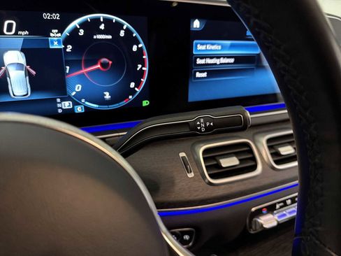 Used 2023 Mercedes-Benz GLE 350 4MATIC image 18