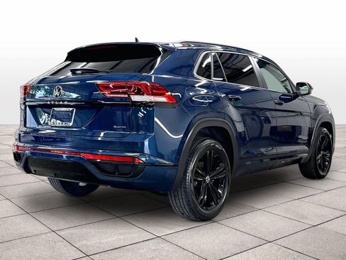 Used 2023 Volkswagen Atlas Cross Sport SEL R-Line AWD/4WD image 9