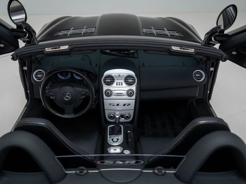 Used 2008 Mercedes-Benz SLR image 21