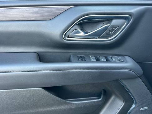 Used 2024 Chevrolet Tahoe LT image 10