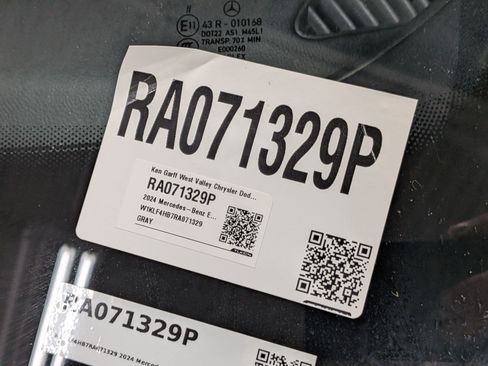 Used 2024 Mercedes-Benz E 350 4MATIC Sedan image 39