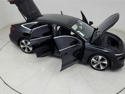 Used 2025 Audi A6 e-tron Prestige w/ Black Warm Weather Package image 88