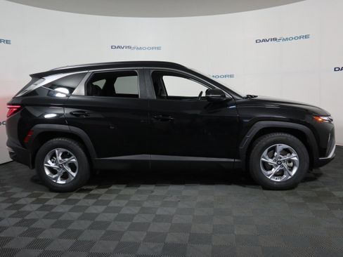 Used 2023 Hyundai Tucson SEL AWD/4WD image 4