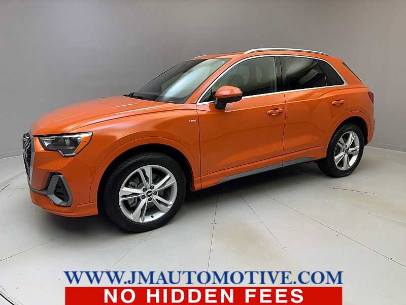 Used 2021 Audi Q3 2.0T Premium w/ Convenience Package AWD/4WD image 1