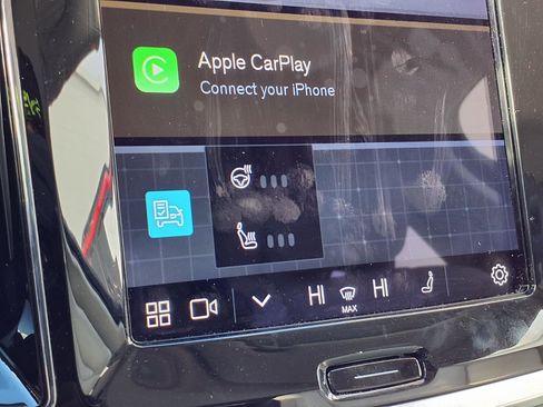 Used 2024 Volvo S60 B5 Plus image 5