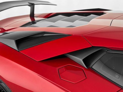 Used 2016 Lamborghini Aventador LP 750-4 Superveloce image 36