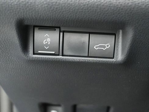 Used 2026 Toyota RAV4 SE w/ Convenience Package AWD/4WD image 16