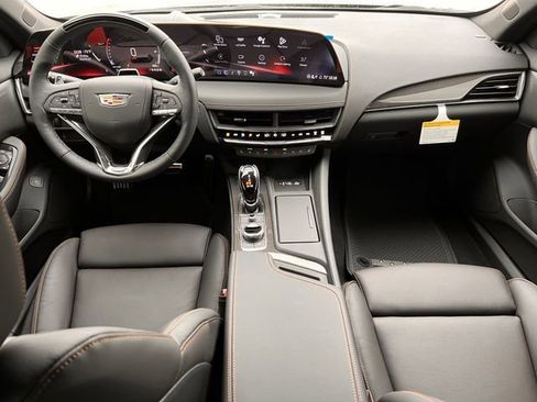 New 2026 Cadillac CT5 V image 9