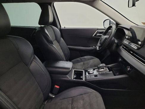 Used 2023 Mitsubishi Outlander SE AWD/4WD image 21