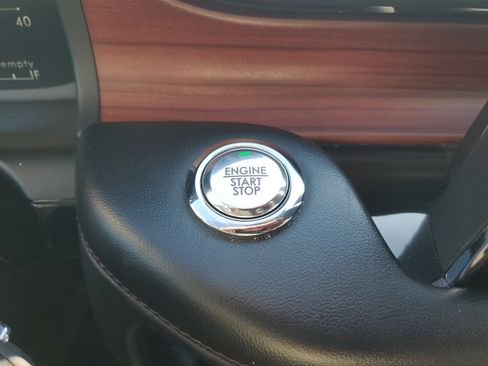 Used 2022 Lincoln Aviator Reserve w/ Equipment Group 201A image 32