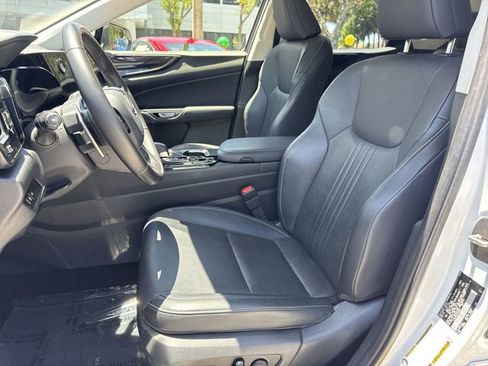 Certified 2024 Lexus NX 250 FWD w/ Towing Package (2000 Lbs) image 11