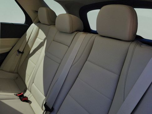 New 2026 Mercedes-Benz GLE 450 4MATIC image 15