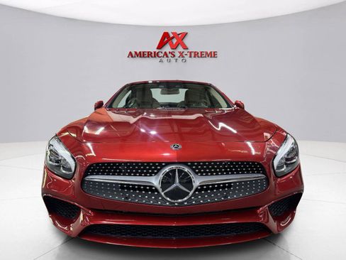 Used 2018 Mercedes-Benz SL 550 image 10