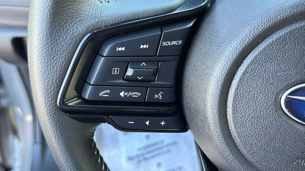 Certified 2025 Subaru Forester Premium AWD/4WD image 13