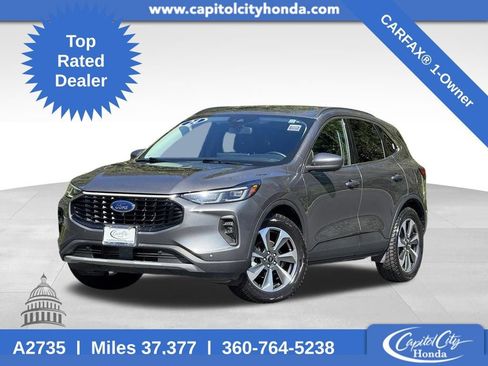 Used 2024 Ford Escape Platinum AWD/4WD image 1