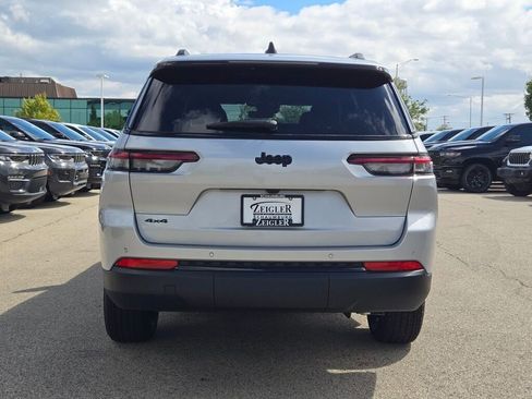 New 2025 Jeep Grand Cherokee L Altitude image 14